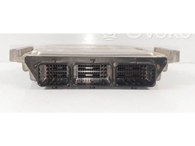 Řídící jednotka 0281017185, 1039S43639   Nissan Qashqai 2007