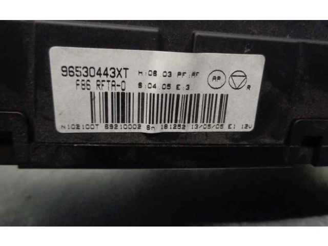 Блок управления климат-контролем 96530443XT   Peugeot 1007