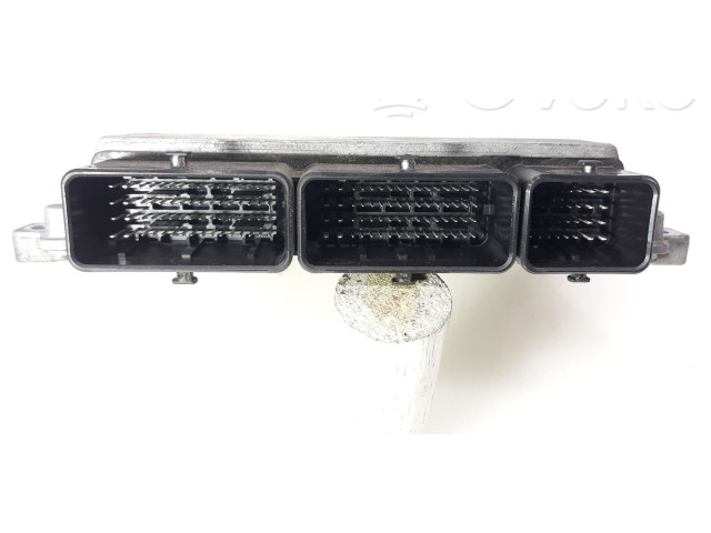 Řídící jednotka 237107175R   Renault Clio IV 2015