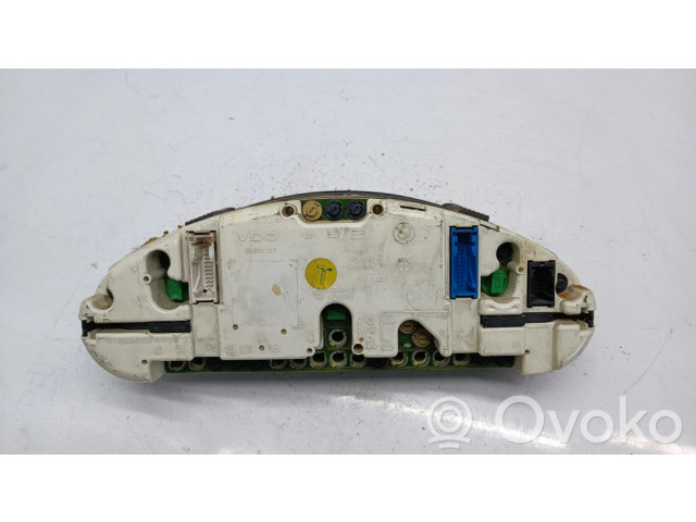 Панель приборов 8353822, 110008463030   BMW 3 E36       