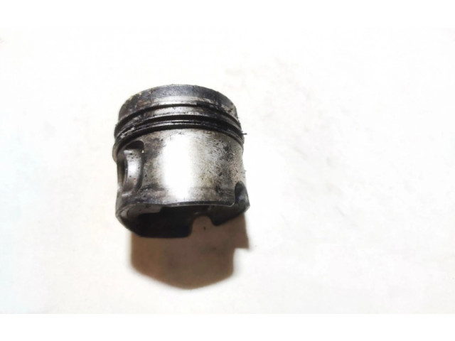  Поршень  79v101, m401  Volkswagen PASSAT B4  