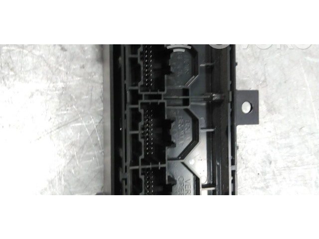 Блок управления климат-контролем 13598154, 13598152   Vauxhall Astra K