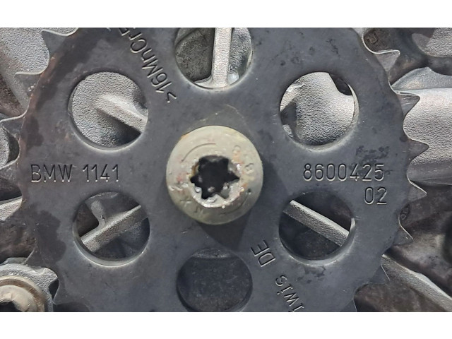 Масляный насос  B38 K15 A 11417637217, 11418513665  BMW i8 