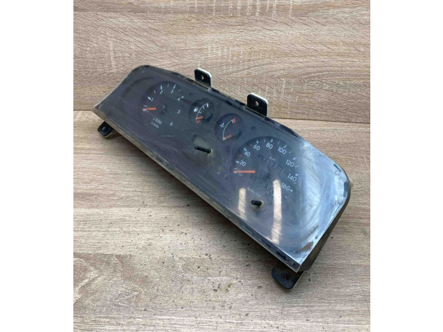 Přístrojová deska  Toyota Avensis T220 1997 19689801, 24B100F017  