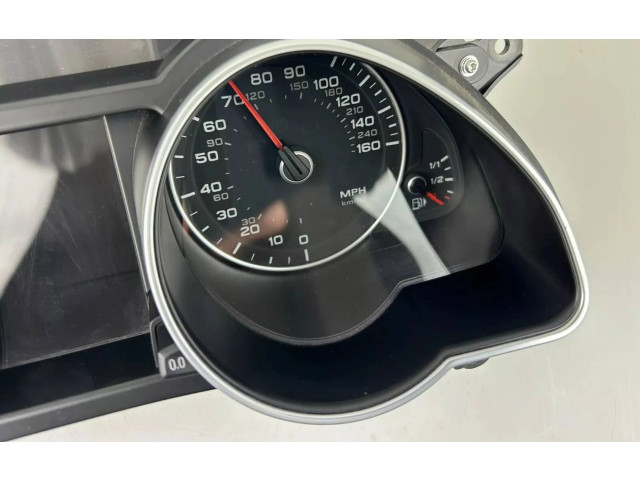 Přístrojová deska  Audi A5 2019 8T0920984K  