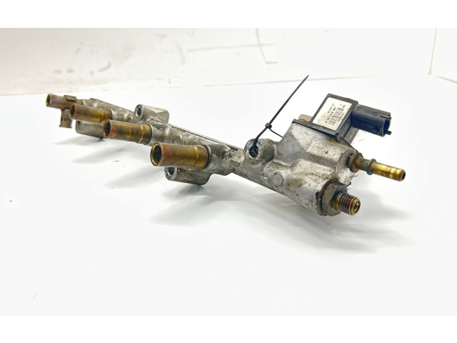 Vstřikovací lišta 0261555016   Alfa Romeo GT    937A1000 