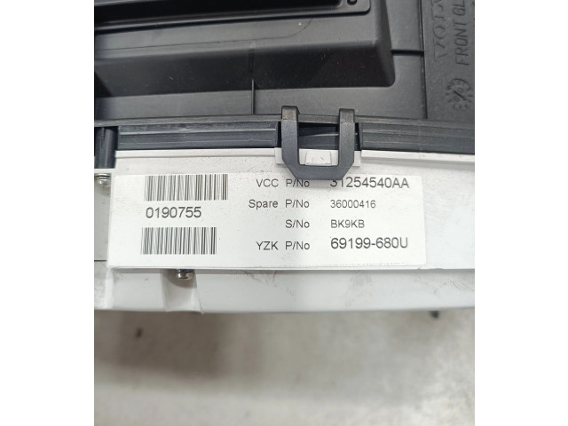 Přístrojová deska  Volvo XC70 2009 31254540AA  