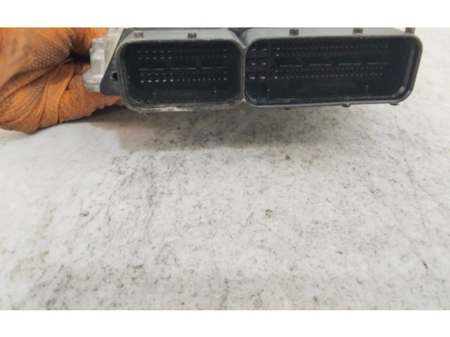 Блок управления двигателем Блок управления 03L906022SA   Volkswagen Tiguan