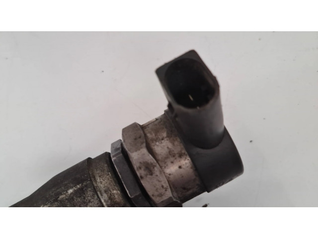 Vstřikovací lišta 0445216008   BMW 5 E60 E61  pro naftový motor 3.0  