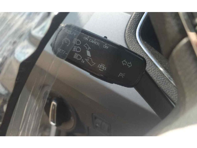 Ручка стеклоочистителей 2Q0953513G   Seat Arona    
