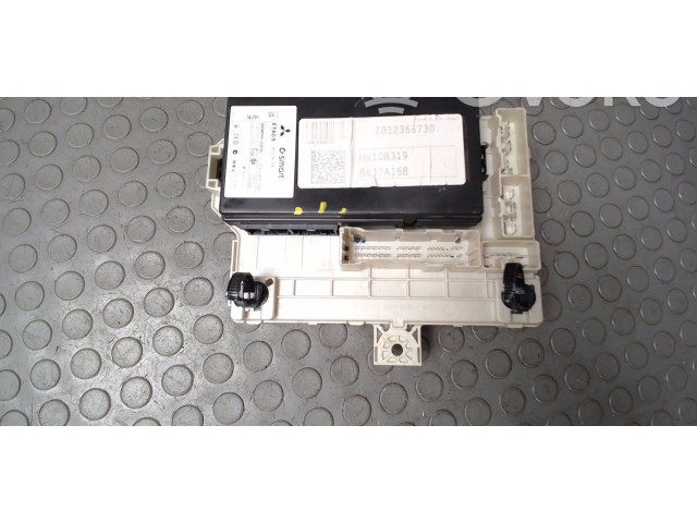 Блок предохранителей  MN108319, NICHTZUTREFFEND   Mitsubishi Colt    
