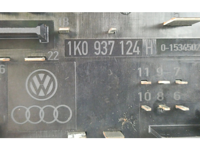   Pojistková skříňka 1K0937124   Audi A3 S3 A3 Sportback 8P 2004