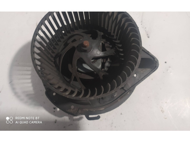 Вентилятор печки    8D2820021, F664691L   Volkswagen PASSAT B5.5