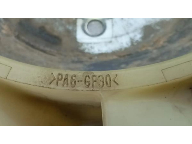 Вентилятор печки    PA6GF30   Mitsubishi Carisma