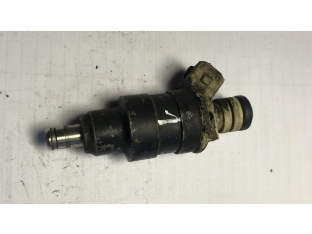 Vstřikovač 0280150208   BMW 3 E30  pro benzínový motor 0.0  