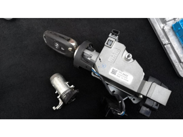 Комплект блоков управления 13510523, 39060523   Opel Astra K