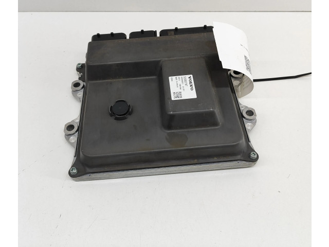 Řídící jednotka 32383797   Volvo XC40 2023