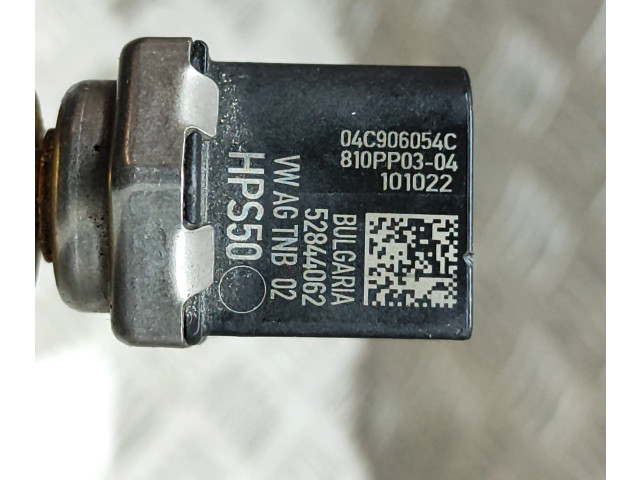 Vstřikovací lišta 05E133320B, 04C906054C   Volkswagen T-Roc    DPC 