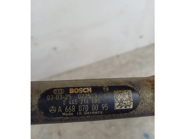 Vstřikovací lišta A6680700095, 022523   Mercedes-Benz Vaneo W414     