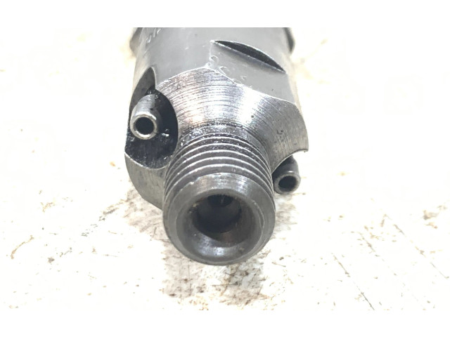 Форсунка 0000101051    Mercedes-Benz C W202  - 