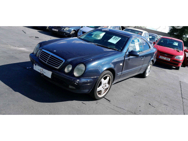 Volant Mercedes-Benz CLK A208 C208 1997 A1704600103  