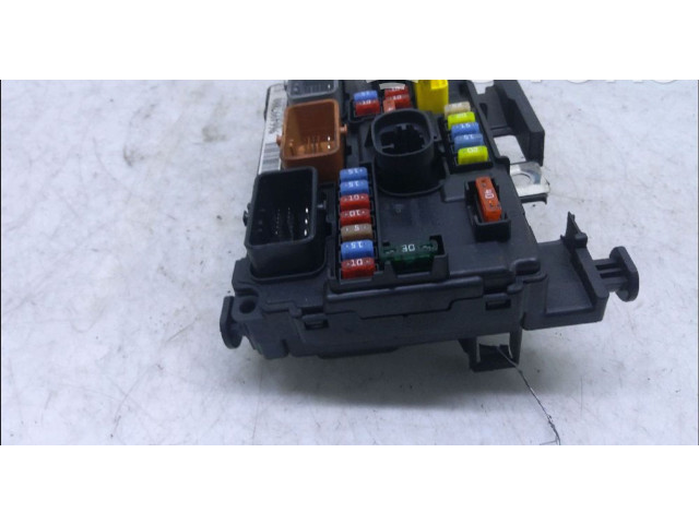   Pojistková skříňka 657079, R09-9664997880   Peugeot 207 2009