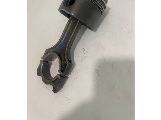  Поршень с шатуном M51D25_256T1 11252246629, 11252246630  BMW 5 E39  