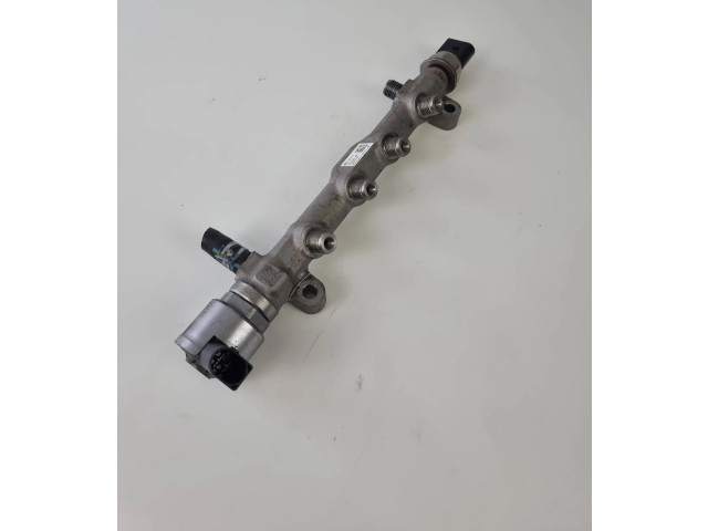 Vstřikovací lišta 04L089   Audi A5    DET 
