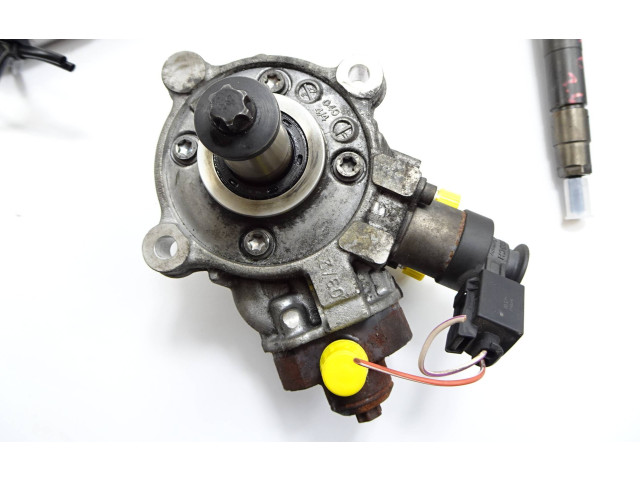 Pojistková skříňka Топливный насос 0445010519, 0445110401   Mini Cooper Countryman R60 2010