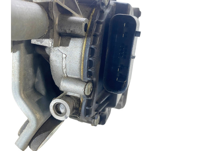 Интеркулер  FR3B17500AC, W000048326   Ford Mustang VI 