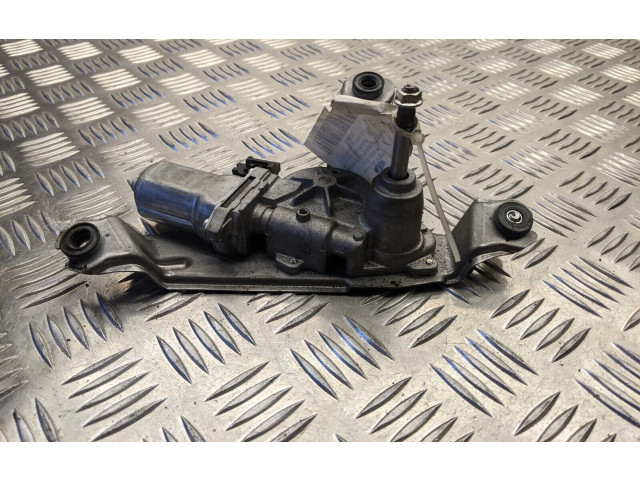 Моторчик заднего дворника GS1M67450    Mazda 6
