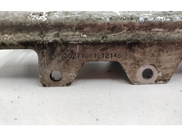 Vstřikovací lišta 9202710, 1212146   Volvo V70     
