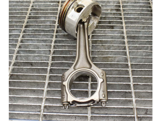  Поршень CDNC 06H198401A, 06H107065BE  Audi Q5 SQ5  