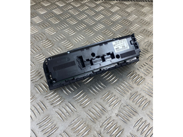 Блок управления климат-контролем 7P6907040CD   Volkswagen Touareg II