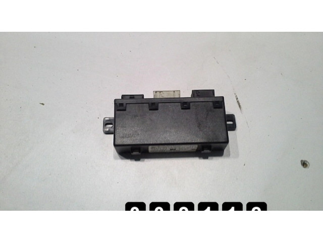 Řídící jednotka 6135-83776019   BMW 7 E38 1999
