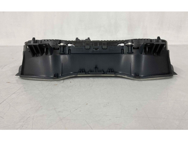 Přístrojová deska  Audi A5  NEU8W6920780L, NEU8W6920780L  
