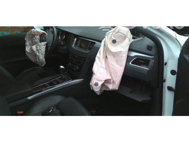   Pojistková skříňka 1667046180, 1667046180   Peugeot 508 2017