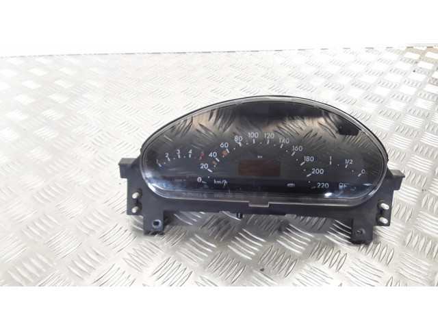 Přístrojová deska  Mercedes-Benz A W168 1999 A1685403911, 09051639901  