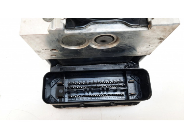 Jednotka ABS 7P0907379H, 7P0614517H   Volkswagen Touareg II 2011