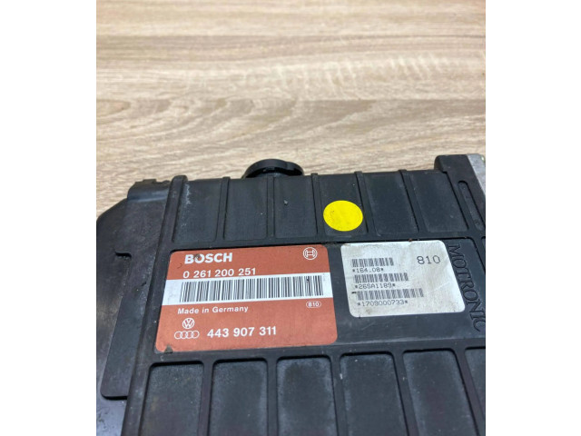 Řídící jednotka 443907311, 0261200251Used   Audi 80 90 B3 1986