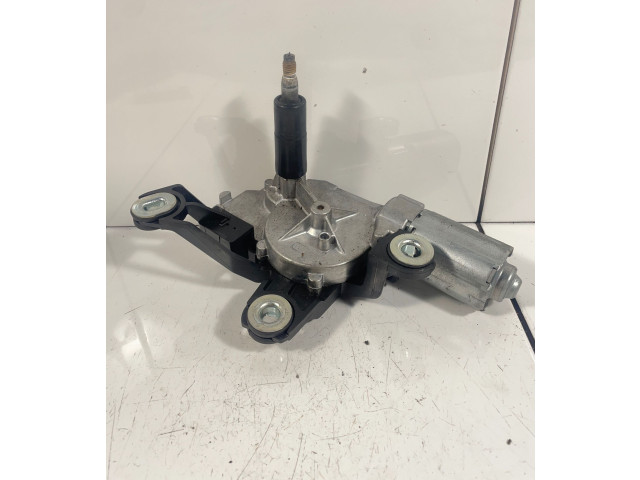 Моторчик заднего дворника 0390201598, 1T0955711C    Volkswagen Touran I