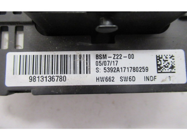 Pojistková skříňka Řídící jednotka BSM 9813136780   Peugeot 5008 2013
