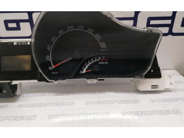 Панель приборов 769166-590, 83800-74122   Toyota iQ       