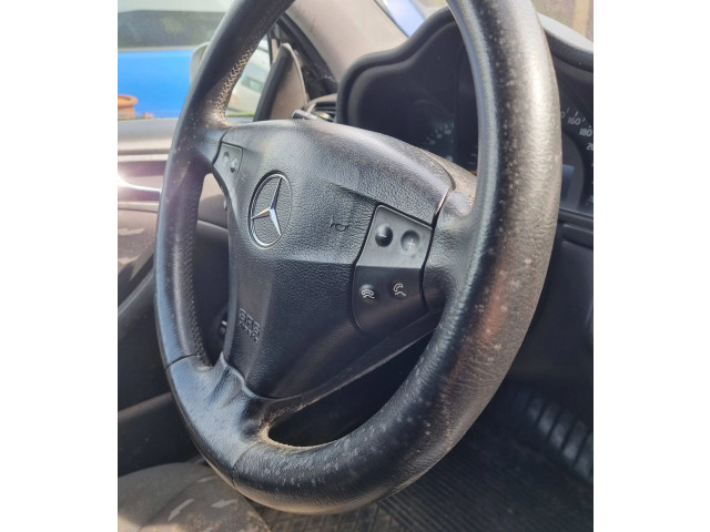 Volant Mercedes-Benz C W203 2002   