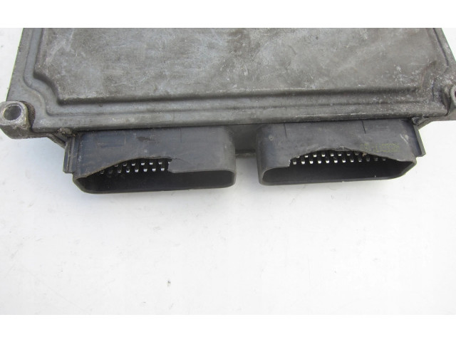 Блок управления коробкой передач 8200695968, S126027104A   Renault Megane II