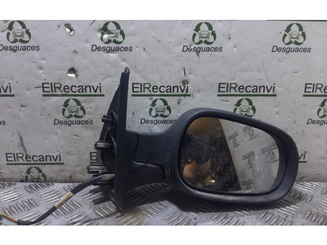 Zpětné zrcátko  Nissan Micra 2003  011031  