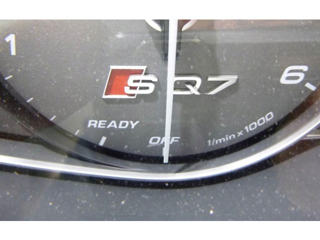 Přístrojová deska  Audi Q7 4M 2016 4M0920777  