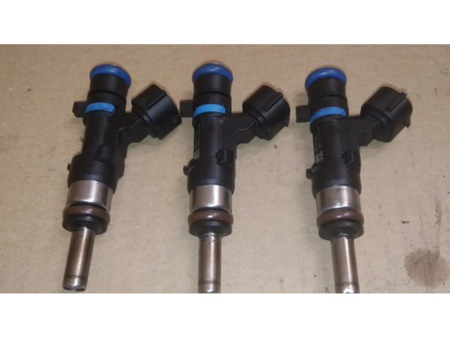 Vstřikovač 166007934R   Renault Clio IV  pro benzínový motor 0.9  
