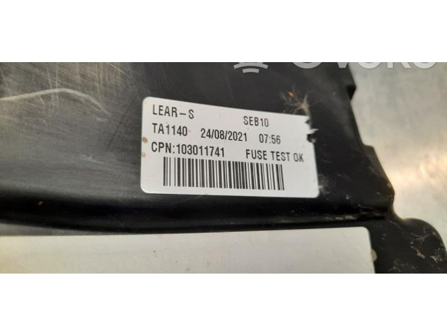   Pojistková skříňka 31398000   Volvo V60 2021