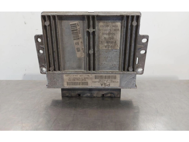 Блок управления двигателем ECU 9643134680   Peugeot 206+